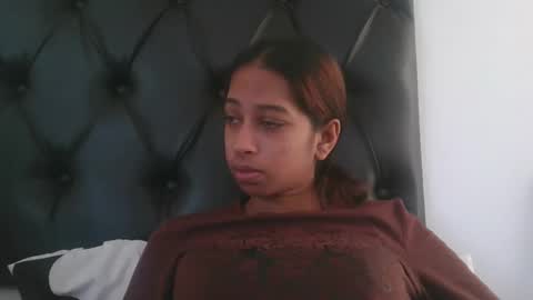 Snapshot of indanbella19 chatting on April 2026 05:00:02 AM indanbella19 online show from April 2026 05:00:02 AM