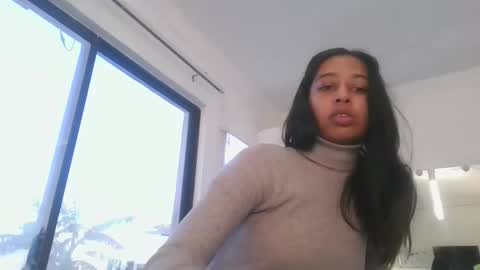 Snapshot of indanbella19 chatting on May 2026 05:13:01 AM indanbella19 online show from May 2026 05:13:01 AM