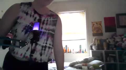 indecabua online show from October 2025 07:07:02 PM