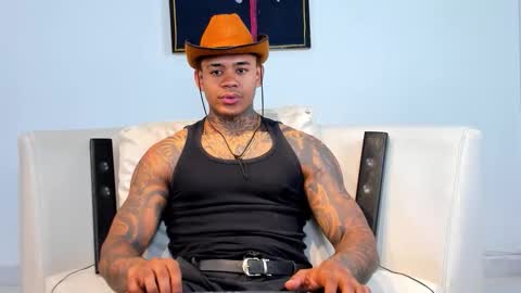 Snapshot of independent_project chatting on November 2025 08:46:01 AM Jacobo online show from November 2025 08:46:01 AM