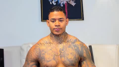 Snapshot of independent_project chatting on November 2025 08:14:01 AM Jacobo online show from November 2025 08:14:01 AM