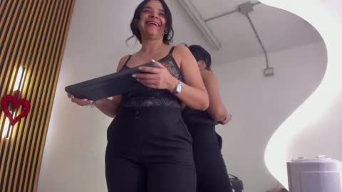 Indi Catalina online show from April 2026 01:15:02 PM