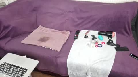 indian_exhibitionist online show from October 2025 12:18:01 AM