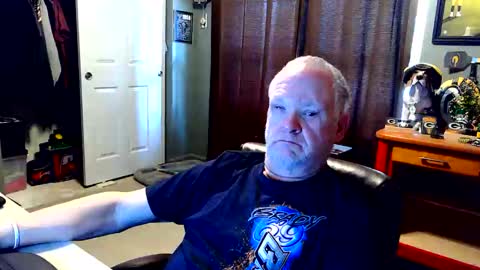 Papa online show from November 2025 07:24:02 PM