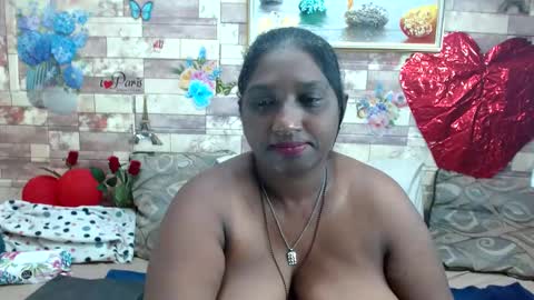 Snapshot of indianblue3 chatting on February 2025 10:16:01 AM tracy online show from February 2025 10:16:01 AM