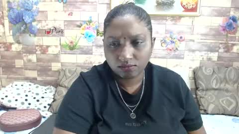 Snapshot of indianblue3 chatting on September 2025 08:46:02 AM tracy online show from September 2025 08:46:02 AM