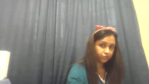 Snapshot of indiancutiexo chatting on October 2025 03:30:01 PM indiancutiexo online show from October 2025 03:30:01 PM