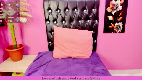 PARADISEQUEEN online show from April 2026 07:33:01 AM