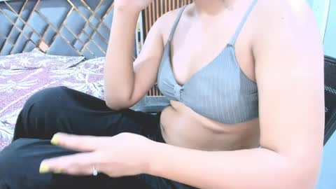 Snapshot of indiankittey chatting on June 2026 06:10:02 PM indiankittey online show from June 2026 06:10:02 PM