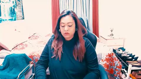 Amy online show from April 2026 07:06:02 PM