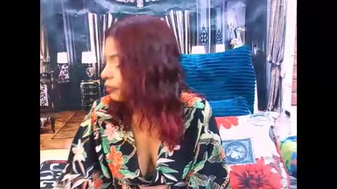 indiansexyass4u2luv online show from June 2026 06:52:01 PM