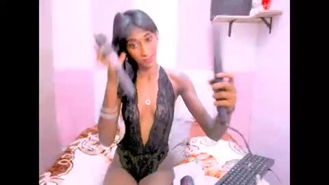 indiansunglaze694u online show from March 2026 05:31:01 PM