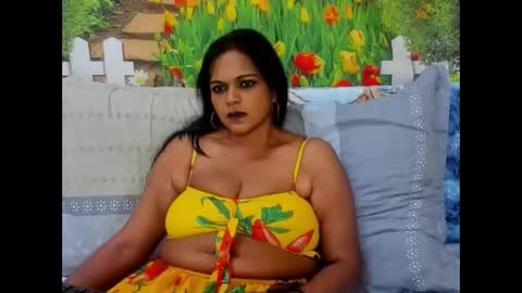 indianswtbella online show from October 2025 06:17:02 PM