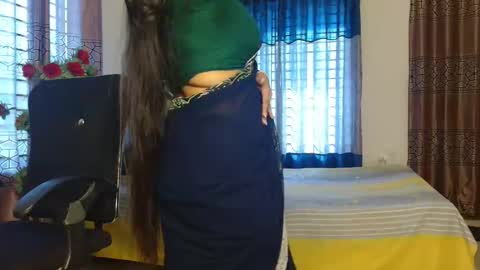 tina online show from December 2025 08:21:02 AM