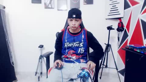 Snapshot of indomitablebeast chatting on November 2025 05:22:01 PM matias online show from November 2025 05:22:01 PM