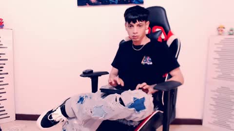 matias online show from April 2026 08:57:02 PM