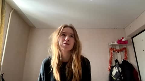 Sofia online show from March 2026 12:11:01 PM