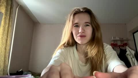 Sofia online show from April 2026 02:04:02 PM