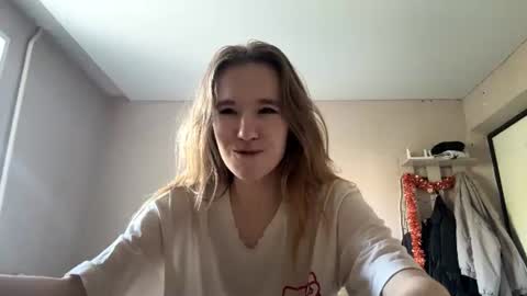 Sofia online show from July 2026 12:40:02 PM