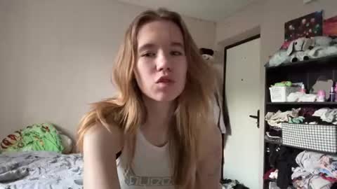 Sofia online show from July 2026 03:05:02 PM