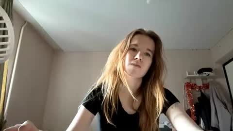 Sofia online show from July 2026 01:02:01 PM