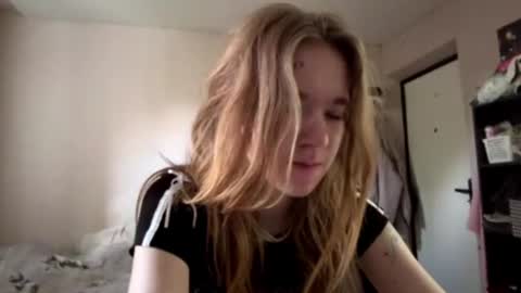 Sofia online show from July 2026 02:32:01 PM