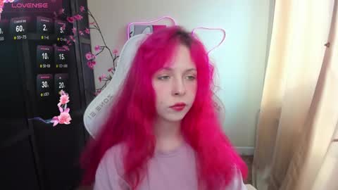 Snapshot of infernokitten chatting on April 2026 01:08:01 AM Ilona online show from April 2026 01:08:01 AM