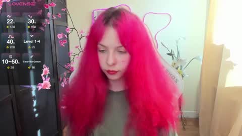 Snapshot of infernokitten chatting on April 2026 01:19:02 AM Ilona online show from April 2026 01:19:02 AM