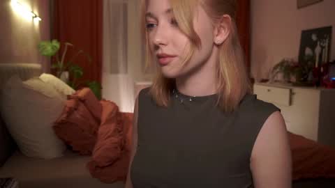 Snapshot of infinitysoul_ chatting on January 2025 07:00:02 PM Alexa.. Inst Fansly infinitysoul online show from January 2025 07:00:02 PM