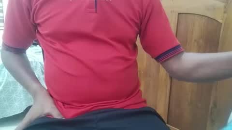 Inglorious Hairy Uncut online show from October 2025 10:04:01 AM