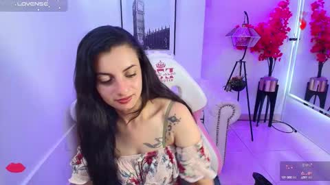Ingrid online show from October 2025 08:07:01 PM