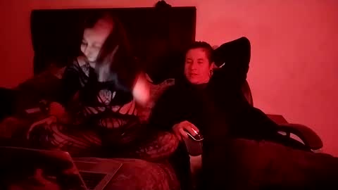 Snapshot of inkedsinners chatting on October 2025 05:56:02 PM inkedsinners online show from October 2025 05:56:02 PM