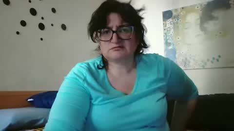 inna46_ online show from February 2026 11:39:01 AM