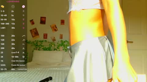 Mila Reef online show from April 2026 01:07:01 AM