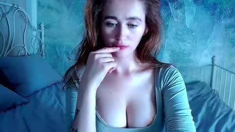 Snapshot of innnita chatting on September 2025 05:17:01 PM Lina online show from September 2025 05:17:01 PM