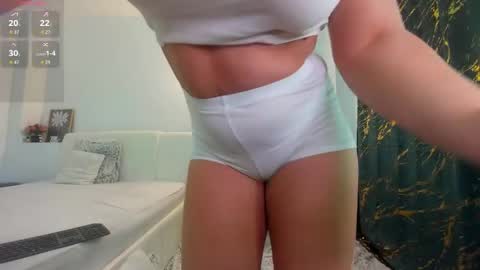 Snapshot of innocent_angell chatting on June 2026 06:52:02 AM Eva online show from June 2026 06:52:02 AM
