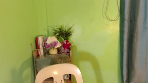 Reign online show from February 2025 04:29:01 AM