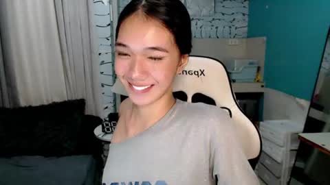 Snapshot of innocent_reign69 chatting on June 2026 01:29:01 AM Reign online show from June 2026 01:29:01 AM