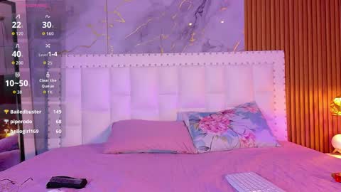 innocenthazel online show from April 2026 02:51:02 AM