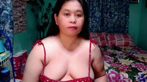 Snapshot of inocent_joy chatting on December 2024 02:42:01 AM inocent_joy online show from December 2024 02:42:01 AM