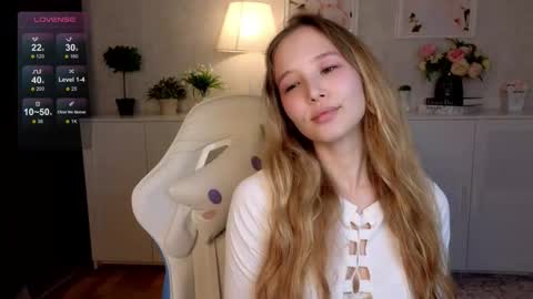 Snapshot of insaneinsomnia chatting on October 2025 09:10:01 AM insaneinsomnia online show from October 2025 09:10:01 AM