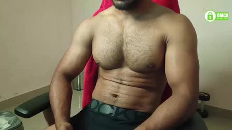 Snapshot of insanestud_miles chatting on January 2025 12:12:02 PM Miles online show from January 2025 12:12:02 PM