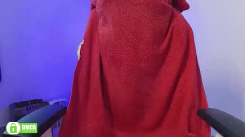 Snapshot of insanestud_miles chatting on October 2025 05:19:01 AM Miles online show from October 2025 05:19:01 AM