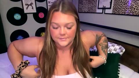 Snapshot of interracialfun379687 chatting on April 2026 03:21:02 AM interracialfun379687 online show from April 2026 03:21:02 AM