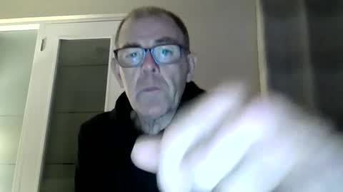 inthemood63 online show from October 2025 07:23:02 PM