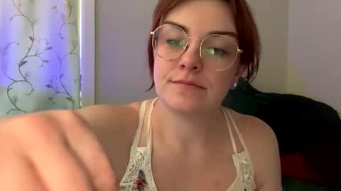 Snapshot of intothewoodswego chatting on June 2026 09:20:01 PM IntoTheWoodsWeGo online show from June 2026 09:20:01 PM