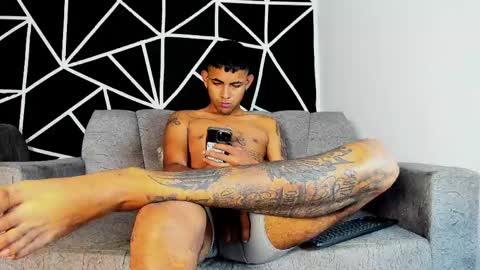 Snapshot of invictu_mastercum420 chatting on April 2026 02:37:02 AM El Way online show from April 2026 02:37:02 AM