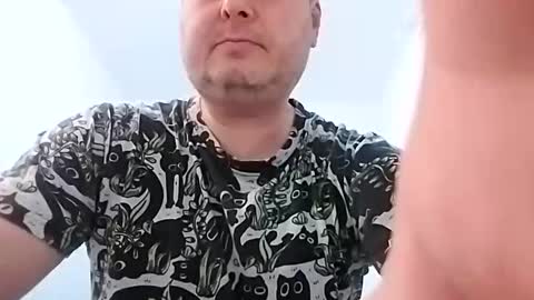 ionutionut333333 online show from March 2026 05:05:01 PM