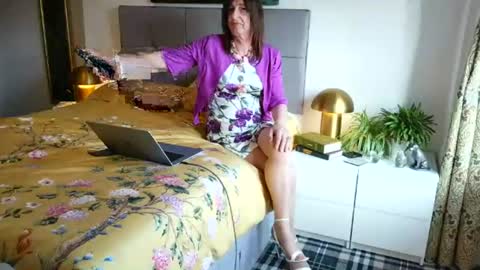Irena Adler online show from July 2026 05:37:02 PM