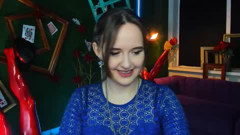 IreneBailey online show from December 2025 01:15:01 PM